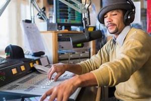 Animaci�n Sin datos  DJ - KAELA